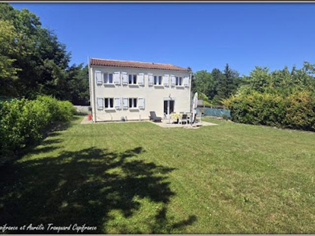 Vente Maison 6 pièces 179 m2 Varaize