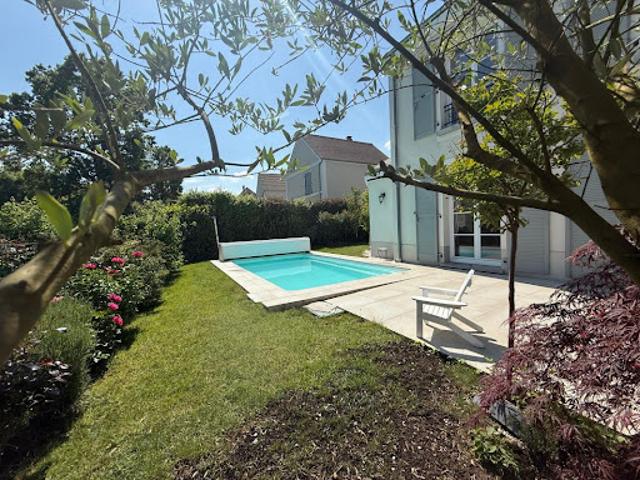 Vente Maison 6 pièces 170 m2 Magny le Hongre