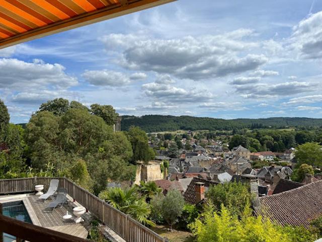 Vente Maison 6 pièces 170 m2 Montignac
