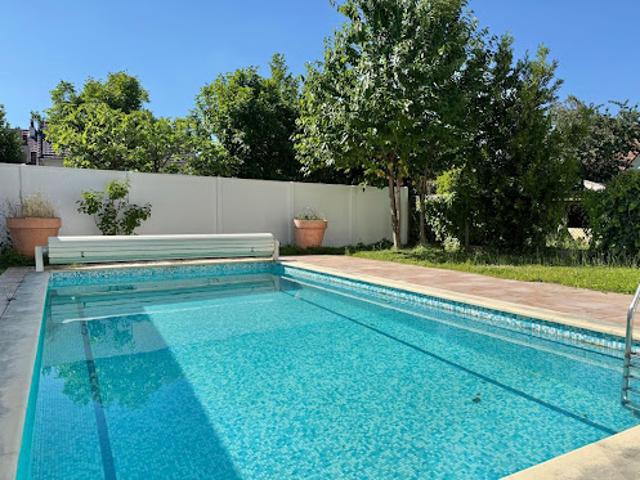 Vente Maison 6 pièces 170 m2 Morangis