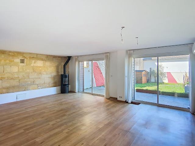 Vente Maison 6 pièces 175 m2 Créon