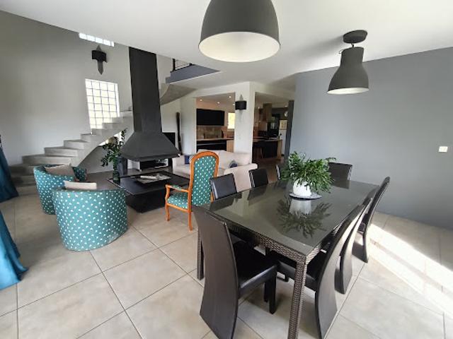 Vente Maison 6 pièces 170 m2 Ebreuil