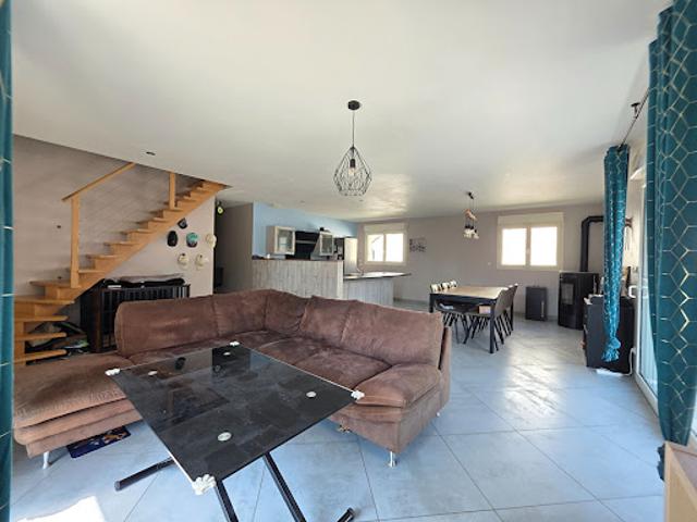 Vente Maison 6 pièces 170 m2 Genlis