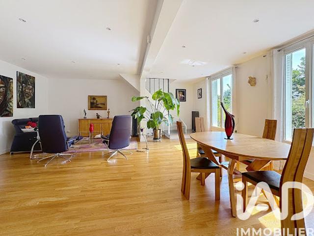 Vente Maison 6 pièces 170 m2 La Varenne Saint Hilaire