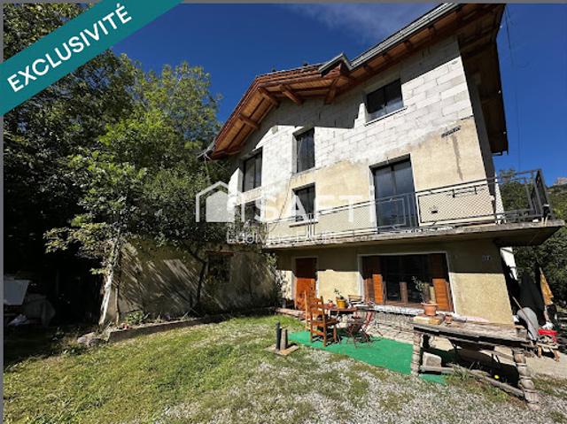 Vente Maison 6 pièces 170 m2 L'Argentière la Bessée
