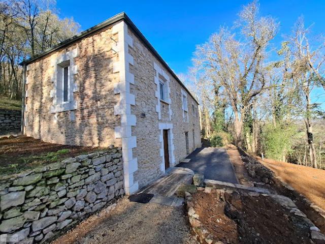 Vente Maison 6 pièces 170 m2 Le Buisson de Cadouin