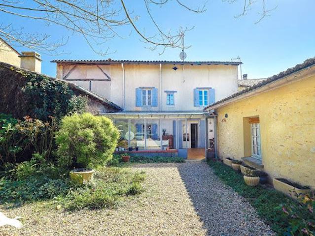 Vente Maison 6 pièces 170 m2 Le Fleix