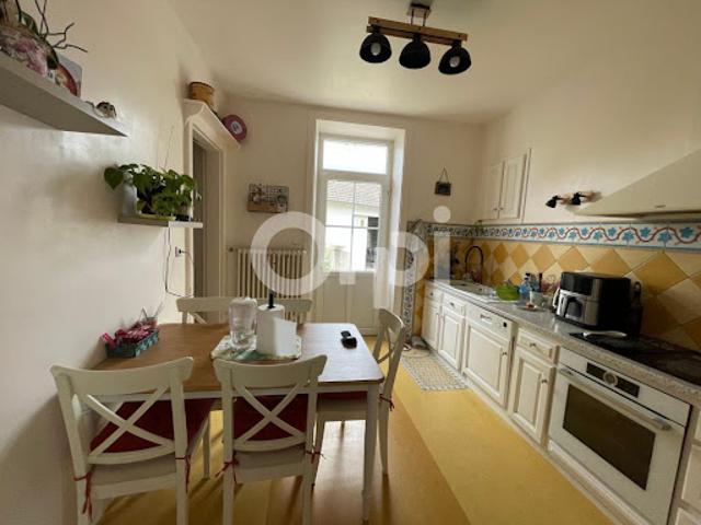 Vente Maison 6 pièces 170 m2 Rochechouart