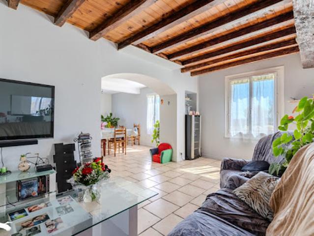Vente Maison 6 pièces 170 m2 Saint Hippolyte