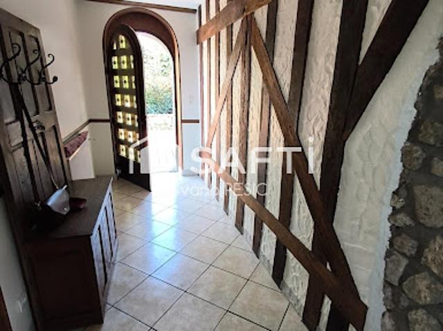 Vente Maison 6 pièces 170 m2 Saint Jean de la Ruelle