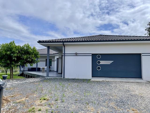 Vente Maison 6 pièces 170 m2 Saint Louis de Montferrand
