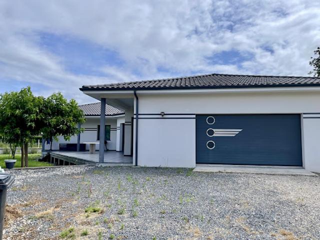 Vente Maison 6 pièces 170 m2 Saint Louis de Montferrand