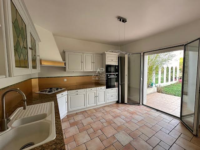 Vente Maison 6 pièces 170 m2 Sevres