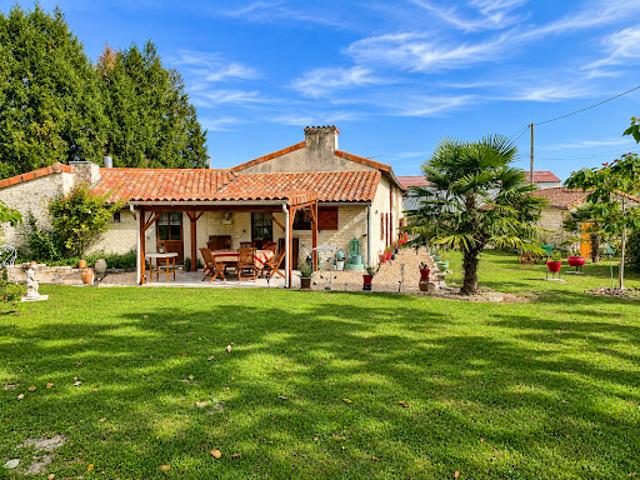 Vente Maison 6 pièces 170 m2 Thurageau