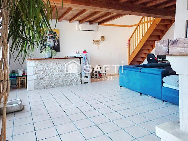 Vente Maison 6 pièces 171 m2 Echebrune