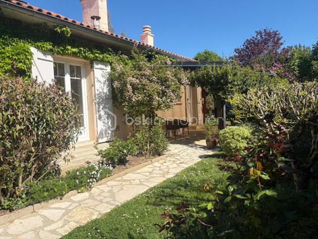 Vente Maison 6 pièces 171 m2 Escalquens