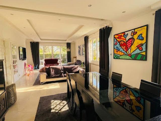 Vente Maison 6 pièces 171.51 m2 La Varenne Saint Hilaire