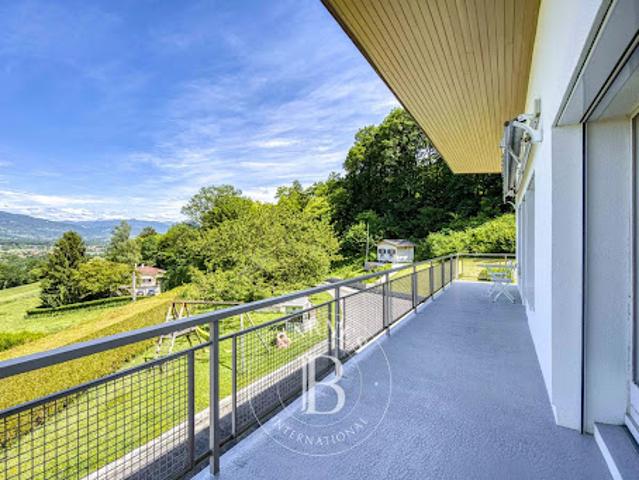 Vente Maison 6 pièces 171 m2 Reignier