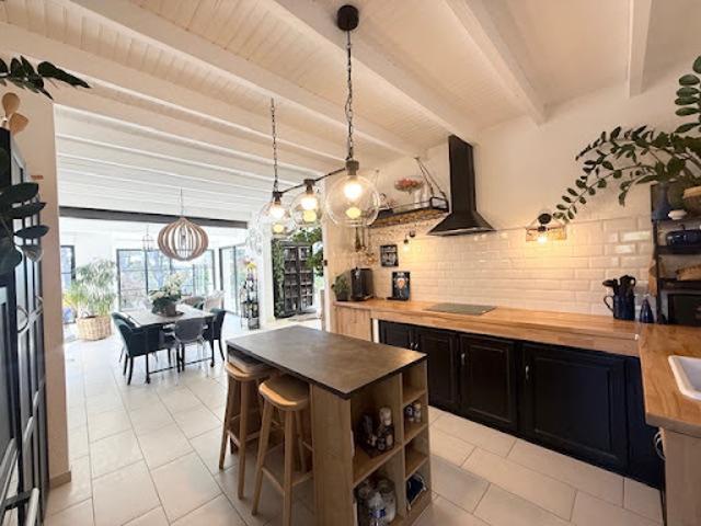 Vente Maison 6 pièces 177 m2 Taillades