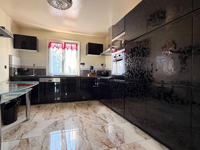 Vente Maison 6 pièces 171 m2 Villers cotterets