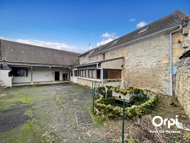 Vente Maison 6 pièces 171.75 m2 Monceaux