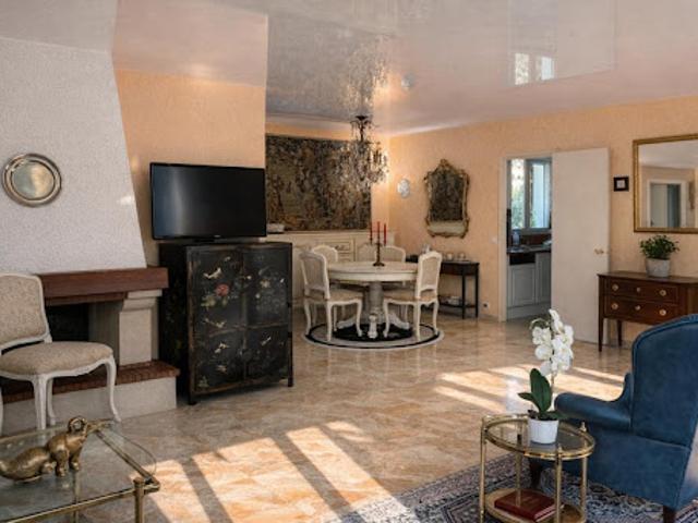 Vente Maison 6 pièces 172 m2 Ozoir la ferriere
