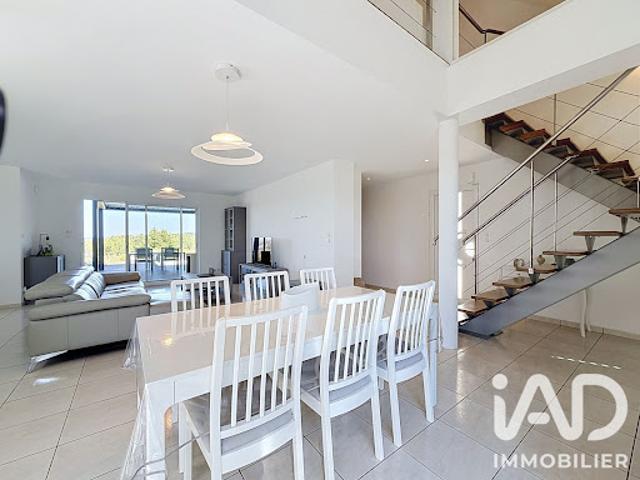 Vente Maison 6 pièces 172 m2 Allassac