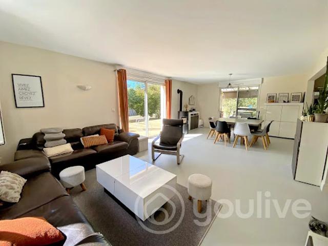 Vente Maison 6 pièces 172 m2 Beaucouze
