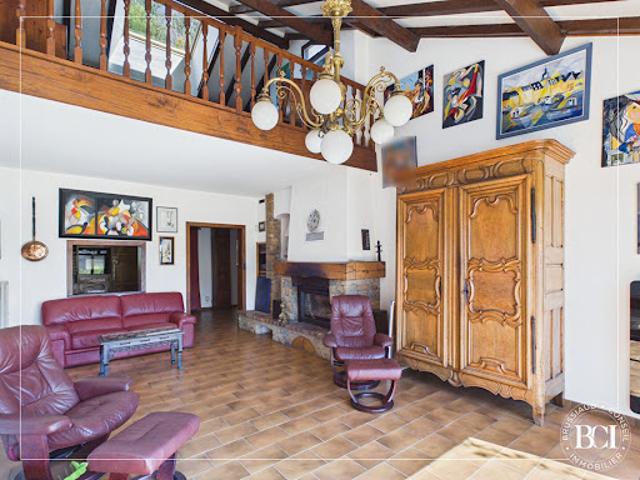 Vente Maison 6 pièces 172 m2 Saint Martin d'Uriage