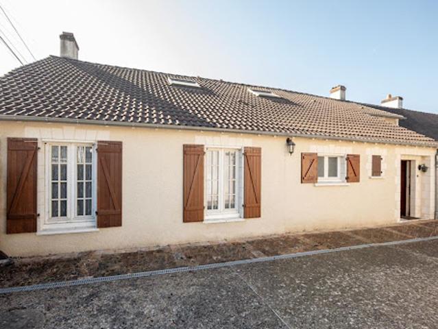 Vente Maison 6 pièces 173 m2 Aze