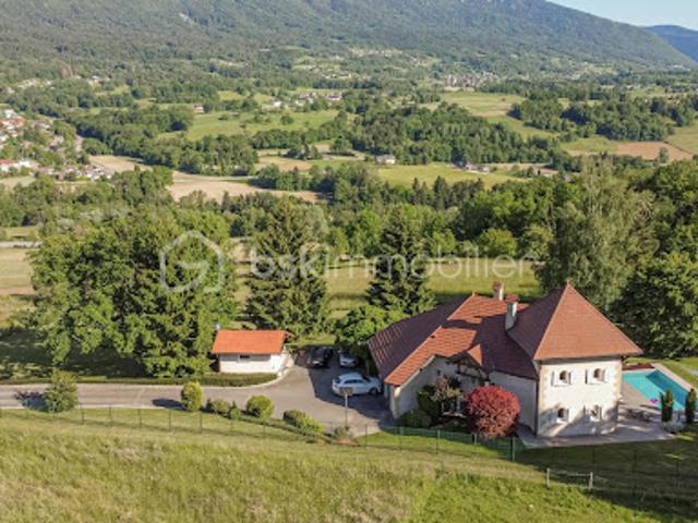 Vente Maison 6 pièces 173 m2 Chapeiry