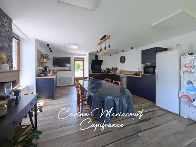 Vente Maison 6 pièces 173 m2 Saint Germier