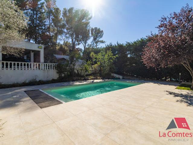 Vente Maison 6 pièces 173.3 m2 Marseille 12ème