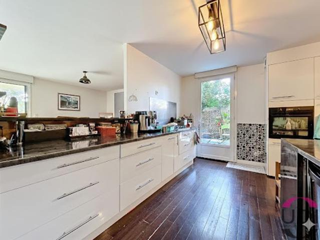 Vente Maison 6 pièces 173.4 m2 Saint Fargeau Ponthierry