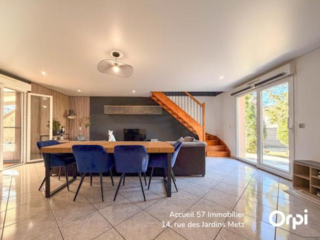 Vente Maison 6 pièces 173.84 m2 Helstroff