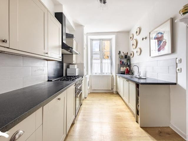 Vente Maison 6 pièces 184 m2 Rochechouart