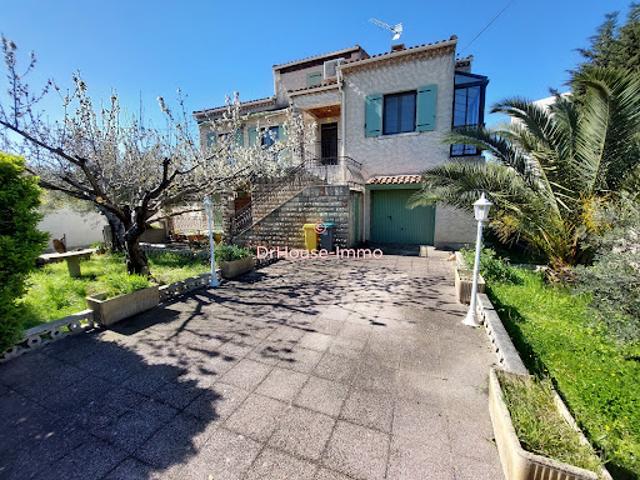 Vente Maison 6 pièces 185 m2 Marignane