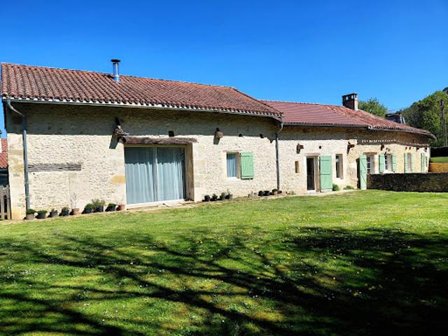 Vente Maison 6 pièces 185 m2 Antonne et Trigonant