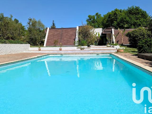 Vente Maison 6 pièces 185 m2 Chamadelle