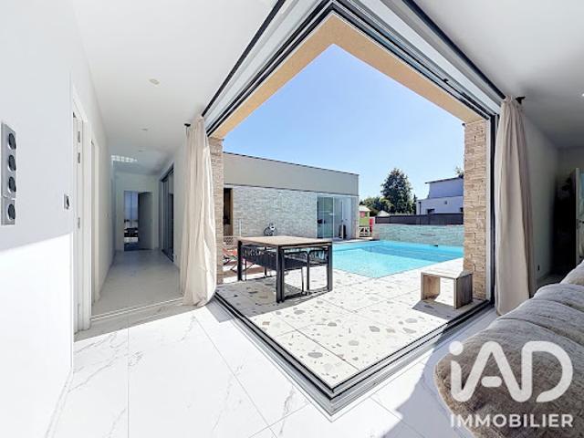 Vente Maison 6 pièces 185 m2 Saint Père Marc en Poulet
