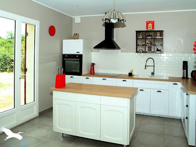 Vente Maison 6 pièces 185 m2 Vallereuil