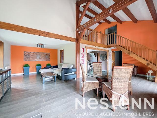 Vente Maison 6 pièces 185.93 m2 Saint Laurent de Mure