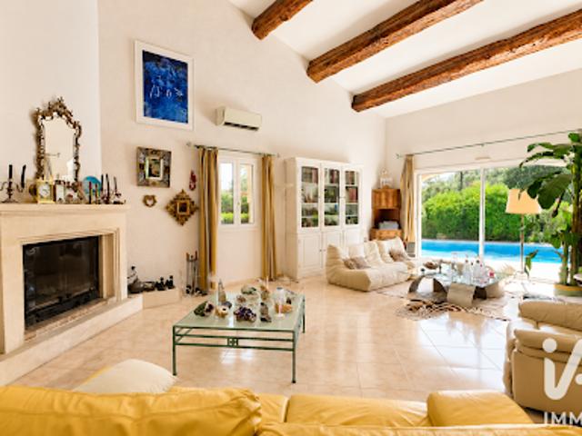 Vente Maison 6 pièces 186 m2 Nimes