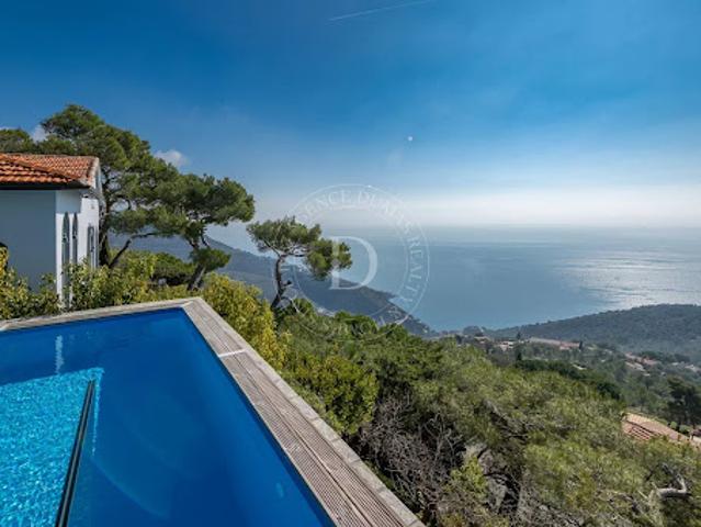 Vente Maison 6 pièces 186 m2 Eze