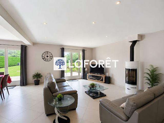 Vente Maison 6 pièces 186 m2 Jouy le Châtel