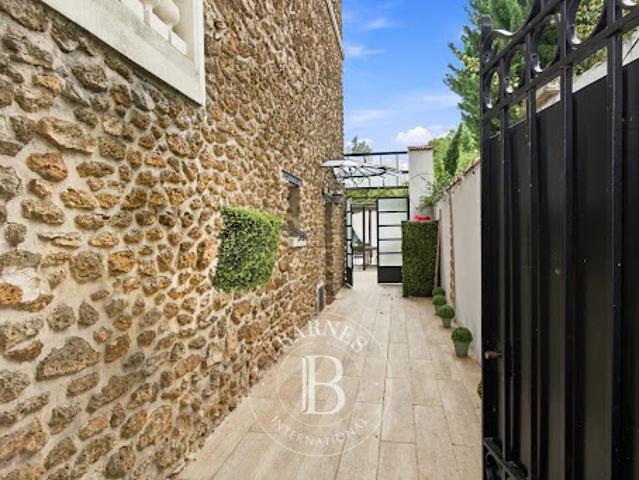 Vente Maison 6 pièces 186 m2 La Varenne Saint Hilaire