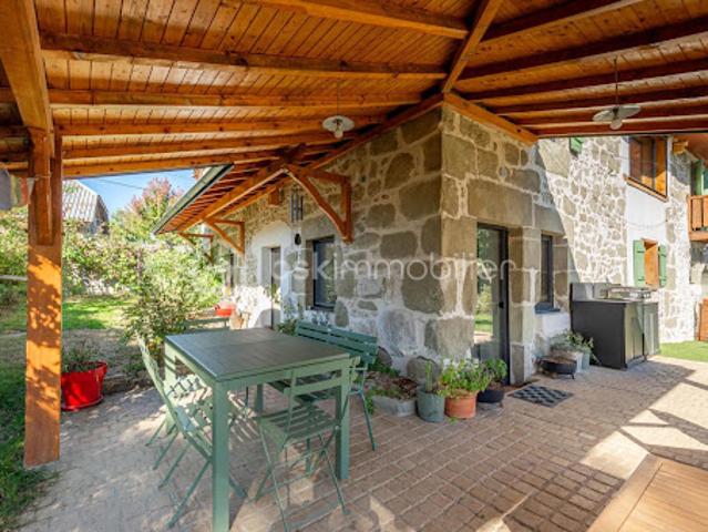Vente Maison 6 pièces 186 m2 Saint Sylvestre