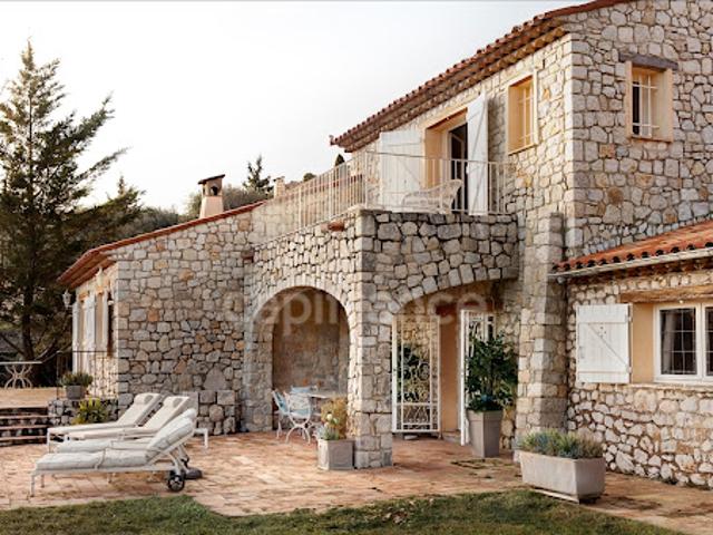 Vente Maison 6 pièces 187 m2 Gourdon