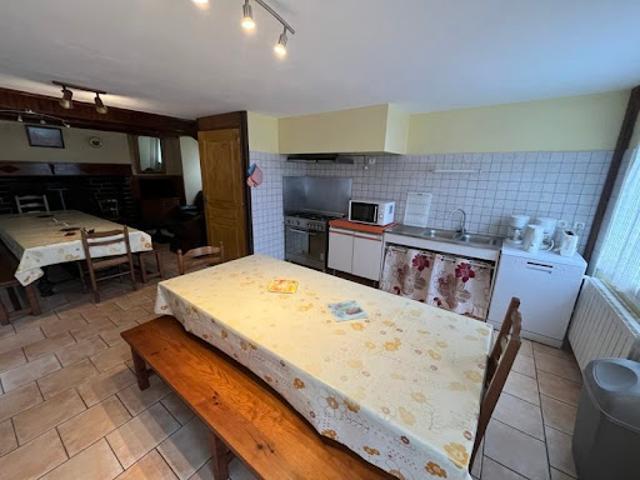 Vente Maison 6 pièces 188 m2 Luz Saint Sauveur