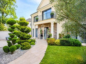 Vente Maison 6 pièces 189 m2 Le Plessis Trévise
